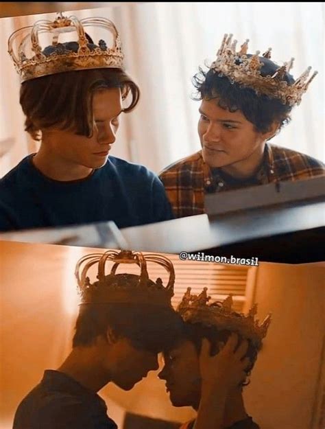 Royal Wallpaper With Cute Gay Couple