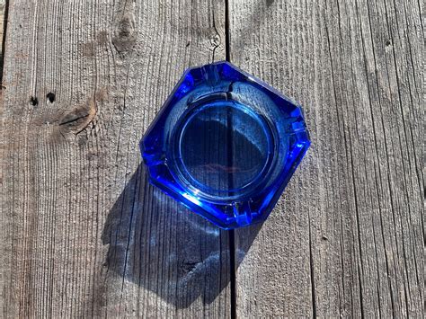 Vintage Cobalt Blue Ashtray – CollectedByJenni
