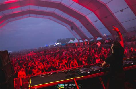 4 Best Music Festivals In Brazil: A Tuneful Trip To Party Paradise