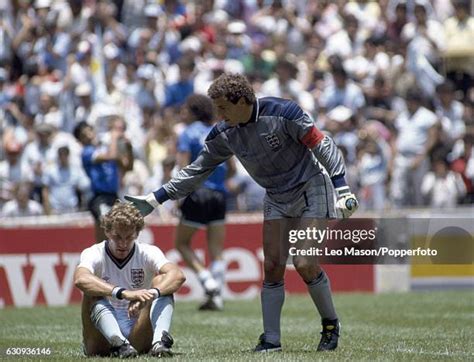 626 Argentina Vs England 1986 World Cup Stock Photos, High-Res Pictures ...