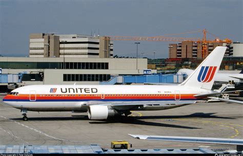 N608ua United Airlines Boeing 767 222 Photo By Peter Hollands Id