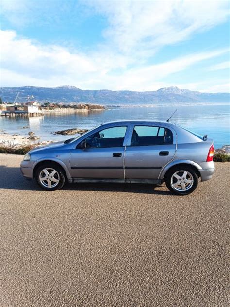 Opel Astra Classic 2005 God