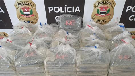 Polícia Civil apreende mais de 100 quilos de cocaína na Rodovia Régis