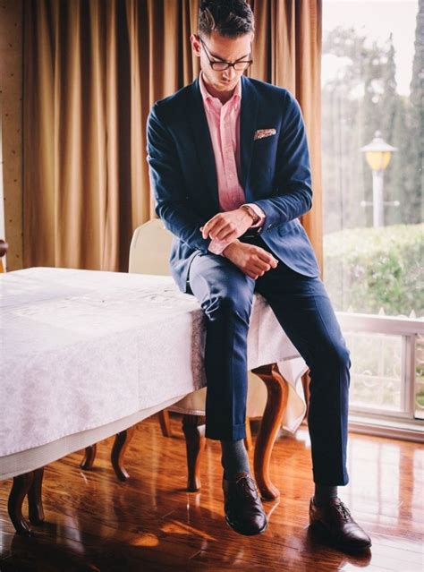 How To Wear A Pink Shirt Blue Suit Men Mens Navy Suit Navy Suit