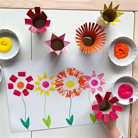 Toilet Paper Roll Flower Stamp