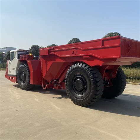 Flexibility Underground Mining Dump Trucks With 15ton Capacity China