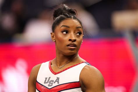 Simone Biles' Olympics 'Mood' Triggers Online Buzz - Athlon Sports