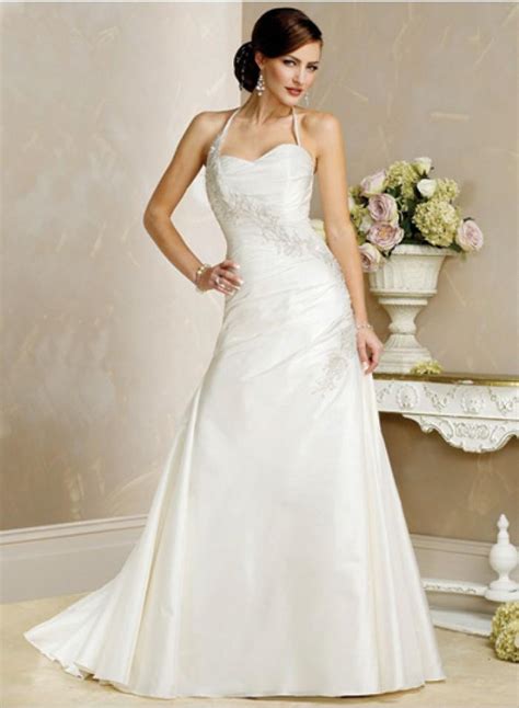 Sheath Sweetheart Halter Sleeveless Embroidery Ruching Empire Chapel