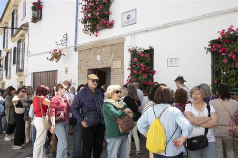 El Ambientazo Del Primer S Bado En Los Patios De C Rdoba