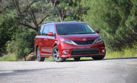 Warning Lights On 2017 Toyota Sienna Shelly Lighting