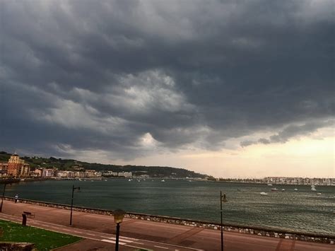 Llegar La Tormenta H Se Nubla Y Truena Pero No Llueve Eitb Eus