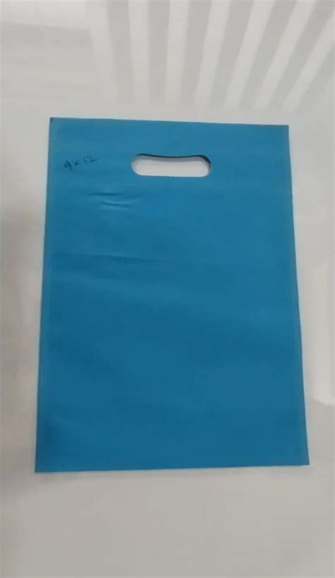 D Cut Non Woven Carry Bags At Rs 105 Kg Non Woven D Cut Bag In