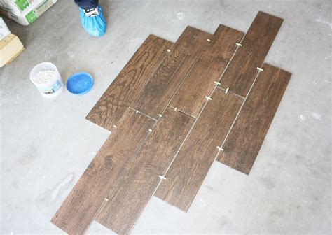 Wood Grain Tile Flooring That Transforms Your House The Construction