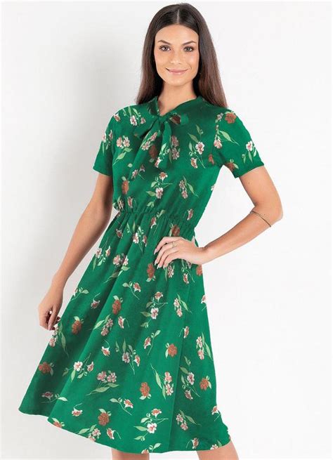 Vestido Floral Verde Em Malha Rosalie