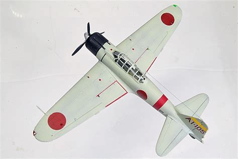 Yahooオークション 1144 【完成品】 海軍零式艦上戦闘機21型 赤城