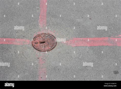 asphalt hatch texture metal texture ground line Stock Photo - Alamy