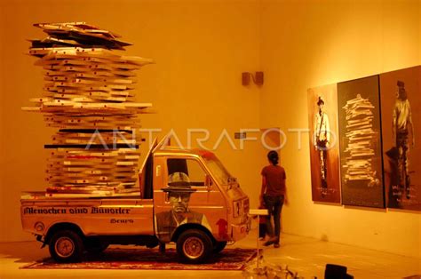 PAMERAN SENI RUPA ANTARA Foto