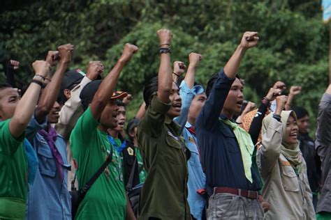 Gladian Nasional Xiv Nikmatnya Memanjat Tebing Eksotis Di Lembah Harau