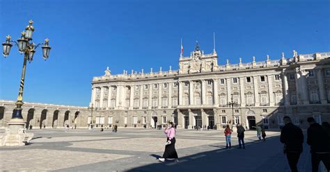 Madrid Rondleiding Koninklijk Paleis Met Tickets Getyourguide