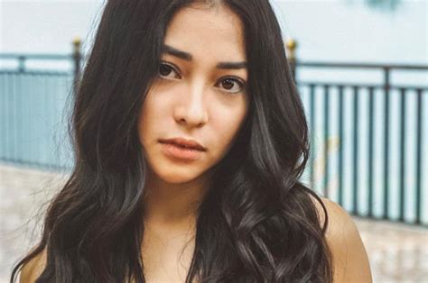 Inilah Koleksi Kemeja Nikita Willy Yang Harganya Belasan Juta Rupiah