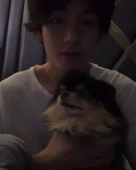 Thv Updates On Twitter Taehyung With Yeontan 🥺 ️‍🩹