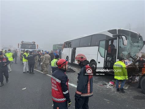 Kuzey Marmara Otoyolu nda zincirleme kazada 10 kişi öldü 61 kişi yaralandı