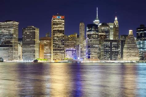 El Horizonte De La Ciudad De Nueva York Visto Desde Brooklyn Por La