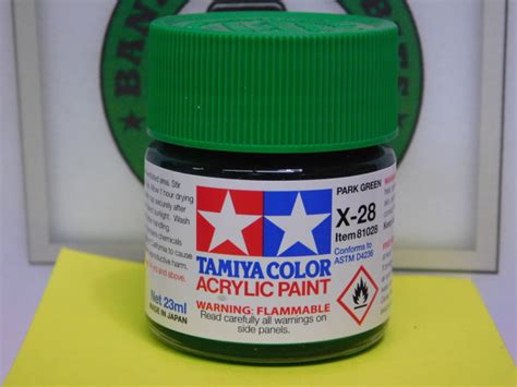 Tamiya X 28 Gloss Park Green Acrylic Paint 23ml Bottle Tam81028