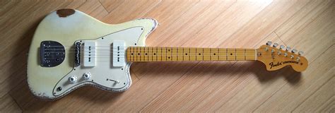 Maple Neck Fender Jazzmaster Offsetguitars