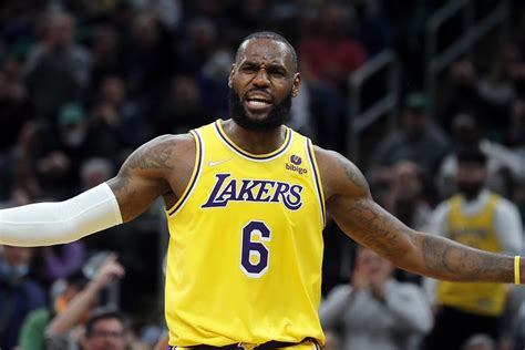 Lebron James生涯第100次大三元 湖人隊還是輸給灰熊 Tsna體育新聞團隊