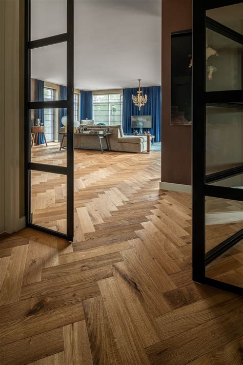 Why Choose Herringbone Flooring In Egyptian Style Viewfloor Co