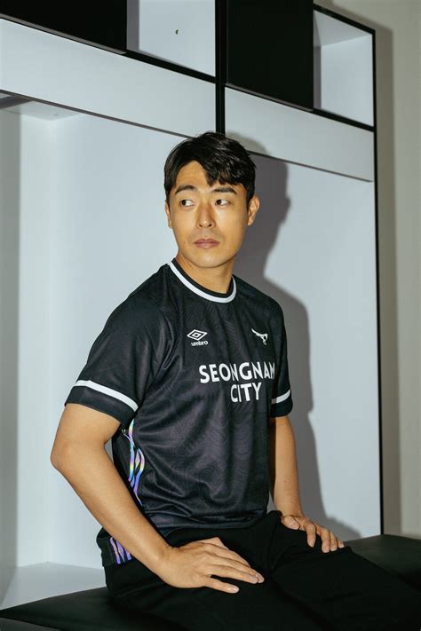 Seongnam Fc Umbro Home Kit Football Shirt Culture Latest