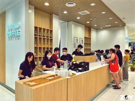 Uniqlo Coffee The Japanese Retail Giant Opens Its First Cafe In Its