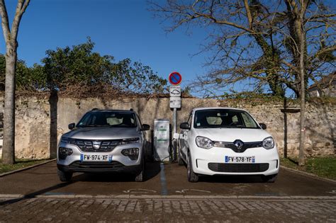 Essai Comparatif La Dacia Spring D Fie Renault Twingo Lectrique