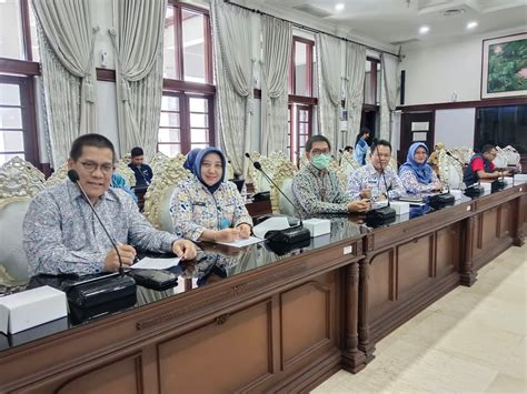 Surabaya Tuan Rumah Untuk Jamu Negara Muslim Belajar Kb Dan Stunting