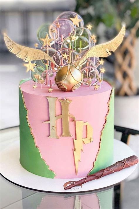 Pretty Cake Decorating Designs Weve Bookmarked Harry Potter Birthday