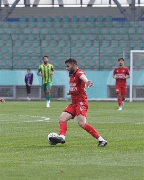 Beşiktaştan Galatasaraya transfer çalımı Kartal genç yıldızı Cimbom