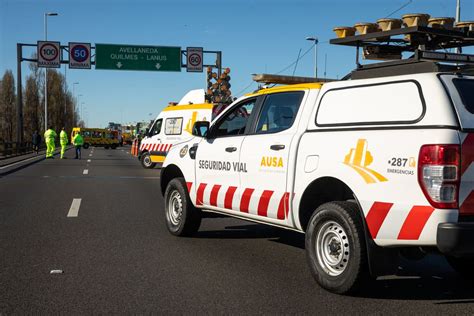 Un Hombre Murió Aplastado Por Su Propio Auto En La Autopista 9 De Julio