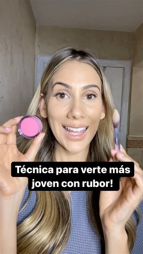 Carolina Ortizs Instagram Profile Post Ame Este Rubor De