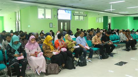 Accelerate Graduation Of Students Fipp Unnes Leadership Provides