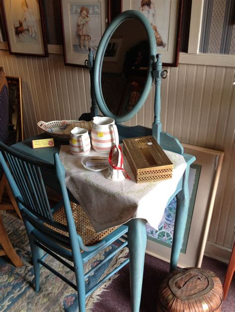 Dressing Table Painted With Miss Mustard Seed Milk Paints 150