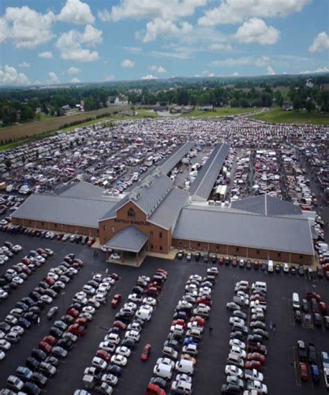 Hartville MarketPlace and Flea Market | Hartville, Ohio