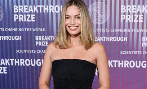 Η έγκυος Margot Robbie κλέβει τις εντυπώσεις στο κόκκινο χαλί InStyle