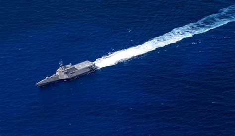 DVIDS - Images - USS Jackson (LCS 6) transits the Pacific Ocean [Image ...