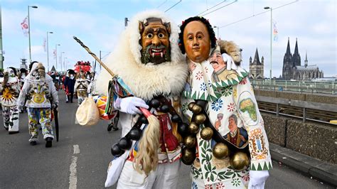 Bildergalerie Jecke Freude beim Rosenmontagsumzug in Köln