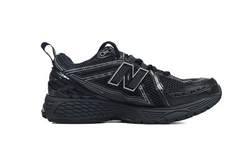 Stockxshoes Perfect Kicks Sneaker New Balance Black Silver M Rch