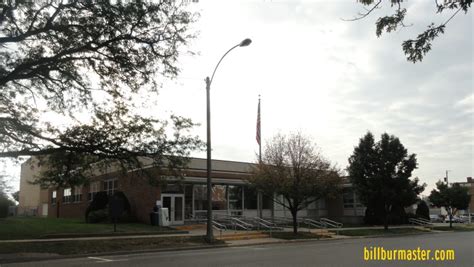 Looking At The Kewanee Post Office September 2011