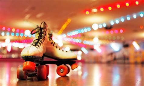 Parks & Rec. Offers Roller Skating Party for Children