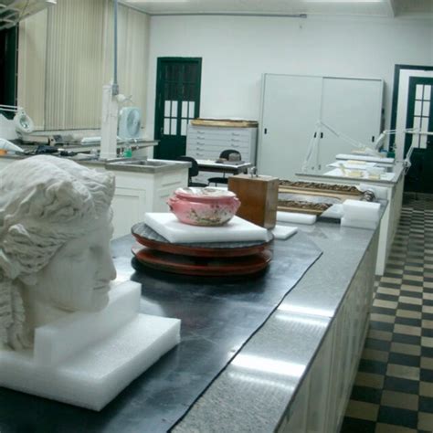 Laboratório de Conservação e Restauro do Departamento de Museologia