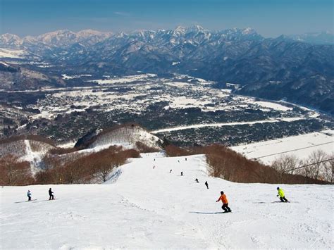 Popular in Japan! Top 7 best Ski Resorts in Nagano - Wa